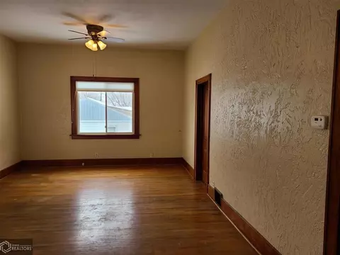 1109 Davis Ave, Corning, IA 50841 photo 12