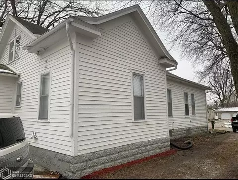 113 E Walnut St, Eldon, IA 52554 photo 20