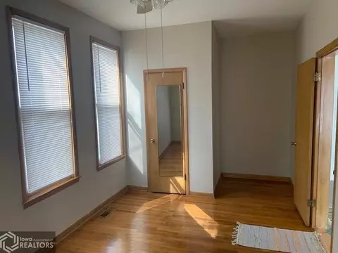 113 E Walnut St, Eldon, IA 52554 photo 10