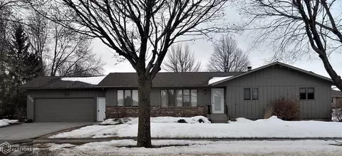 2011 E State, Algona, IA 50511 photo 1