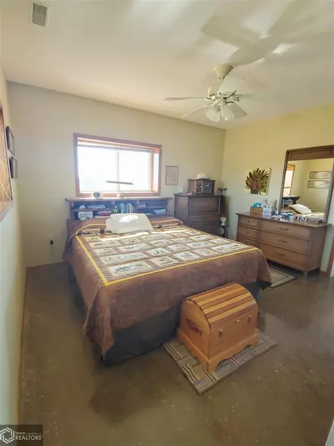 1172 125th Ave, Murray, IA 50174 photo 15