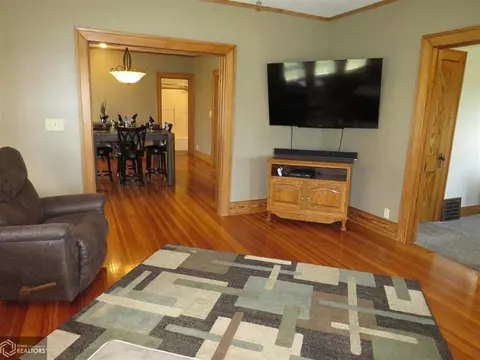 426 E 8th St, Glidden, IA 51443 photo 8