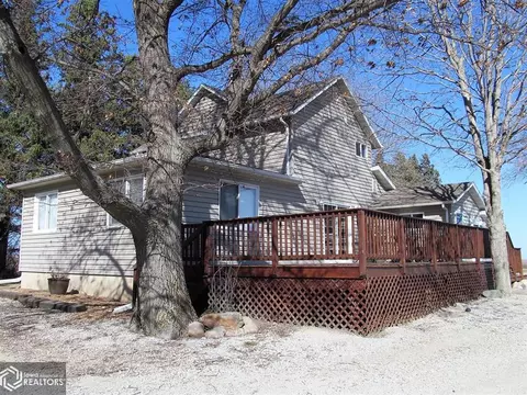14032 U Ave, Ackley, IA 50601 photo 2
