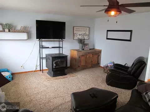 14032 U Ave, Ackley, IA 50601 photo 17