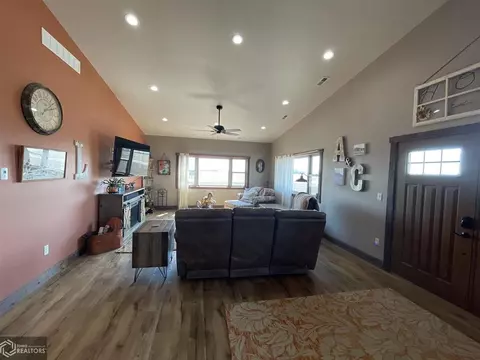 22104 140th Ave, Centerville, IA 52544 photo 39