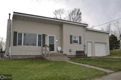 103 2nd St, Garwin, IA 50632 photo 1