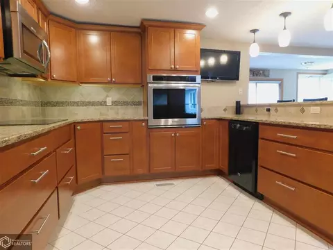 408 Bergen St, Vail, IA 51465 photo 9