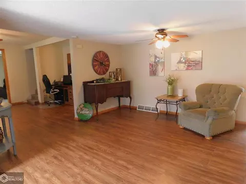 408 Bergen St, Vail, IA 51465 photo 5