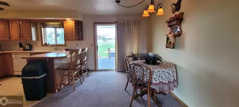 927 E Cross St, Centerville, IA 52544 photo 9