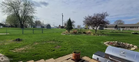 927 E Cross St, Centerville, IA 52544 photo 25