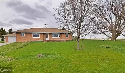 3256 110th St, Malcom, IA 50157 photo 2