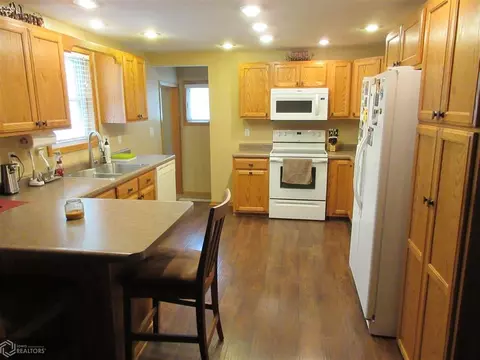 1503 Elm St, Algona, IA 50511 photo 6