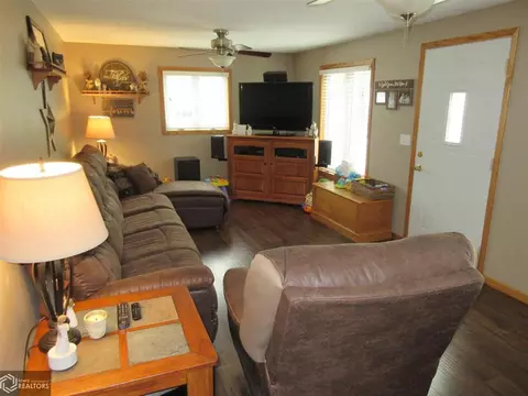 1503 Elm St, Algona, IA 50511 photo 10