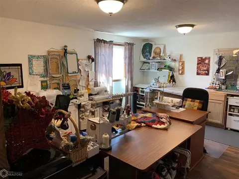 295 E Cardinal St, Garner, IA 50438 photo 21