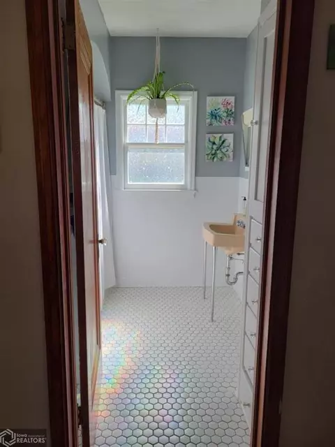 401 E 6th St, Atlantic, IA 50022 photo 9
