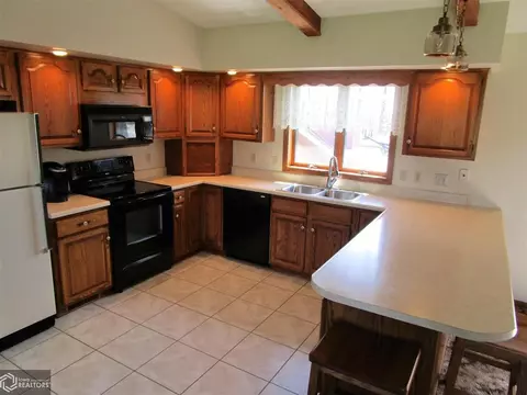 1540 95th St, Hampton, IA 50441 photo 8