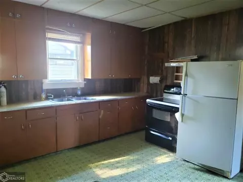 304 Rossing Ave, Bode, IA 50519 photo 8