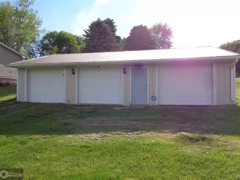 502 Spruce St, Deloit, IA 51441 photo 4