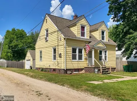 114 7th Ave NE, Hampton, IA 50441 photo 1