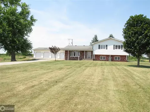1005 270th St, Batavia, IA 52533 photo 1