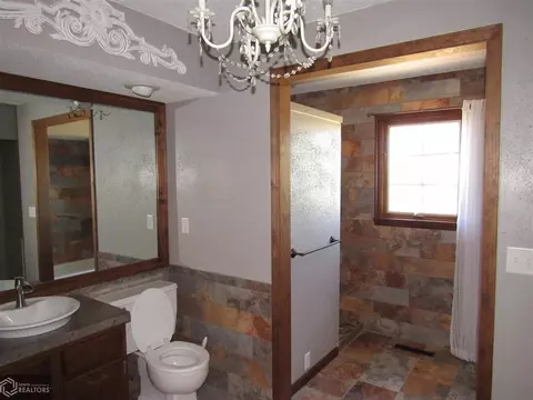 1005 270th St, Batavia, IA 52533 photo 5