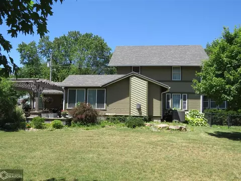 10 2nd Ave SW, Hampton, IA 50441 photo 4
