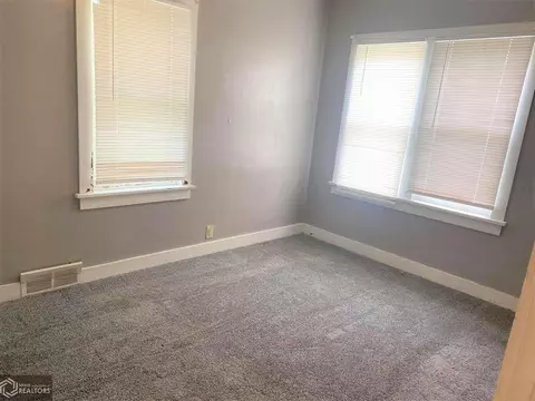 1019 E Cottage St, Centerville, IA 52544 photo 10