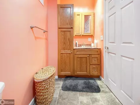 320 2nd St SE, Hampton, IA 50441 photo 27