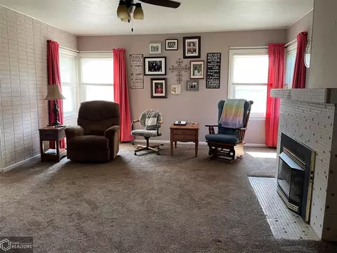 902 Davis Ave, Corning, IA 50841 photo 18