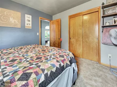815 3rd Ave SE, Hampton, IA 50441 photo 14
