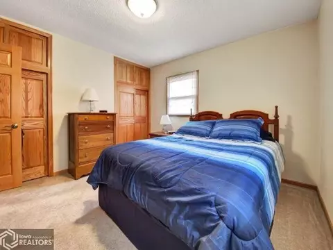 820 4th Ave SE, Hampton, IA 50441 photo 12