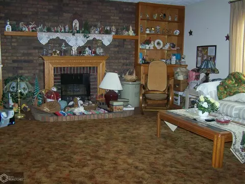403 Ash St, Deloit, IA 51441 photo 4