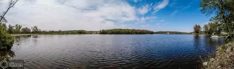 2184 Docks Dr, Garwin, IA 50632 photo 11