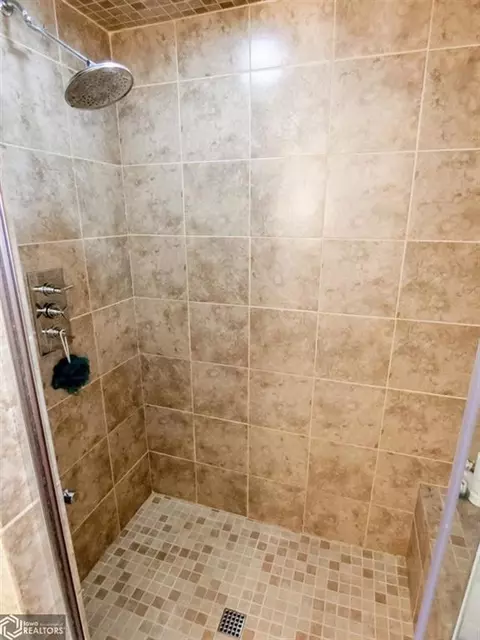 2184 Docks Dr, Garwin, IA 50632 photo 28