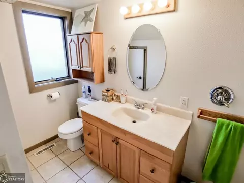 2184 Docks Dr, Garwin, IA 50632 photo 31