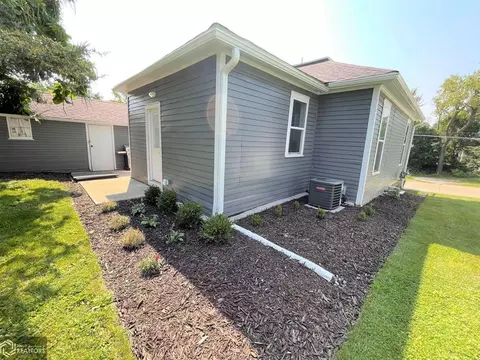 307 E Orchard St, Centerville, IA 52544 photo 5