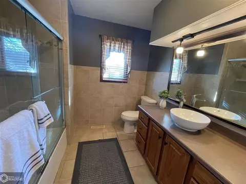 830 Mikels Dr, Centerville, IA 52544 photo 27