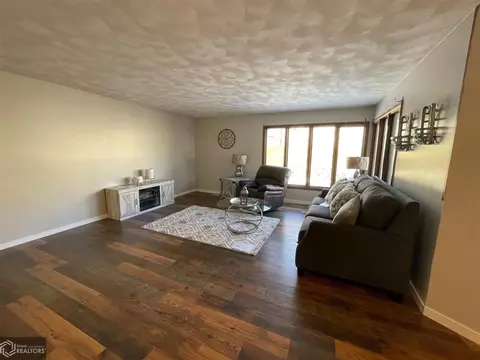 830 Mikels Dr, Centerville, IA 52544 photo 14