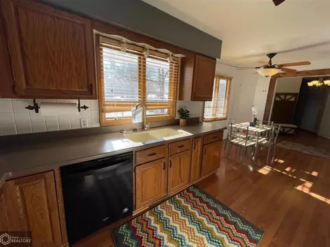 830 Mikels Dr, Centerville, IA 52544 photo 8
