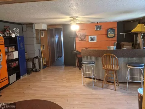 209 E Pleasant, Cincinnati, IA 52549 photo 15