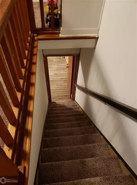 209 E Pleasant, Cincinnati, IA 52549 photo 7