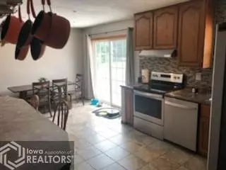 1055 1st St, Gladstone, IL 61437 photo 6
