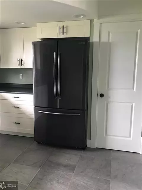 504 2nd Ave NW, Hampton, IA 50441 photo 9