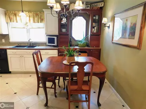 730 E Circle Rd, Denison, IA 51442 photo 8