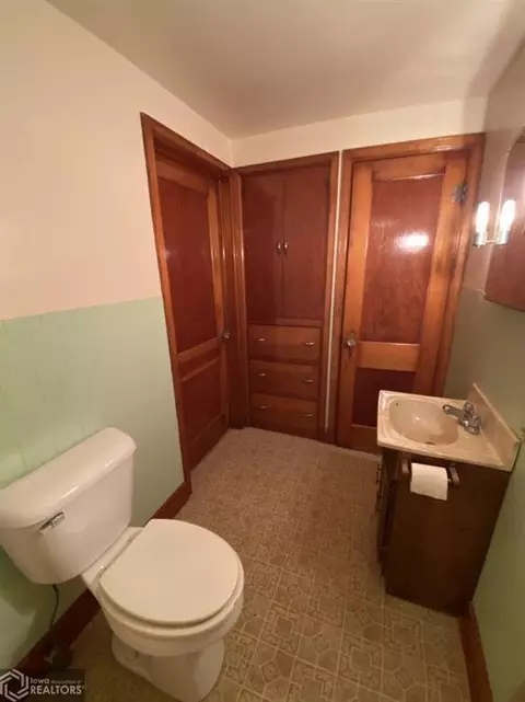1250 Lark Ave, Hampton, IA 50441 photo 24