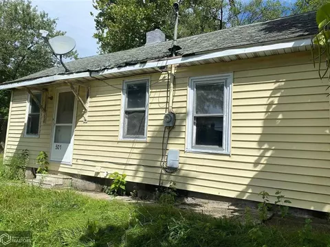501 E Franklin St, Centerville, IA 52544 photo 2