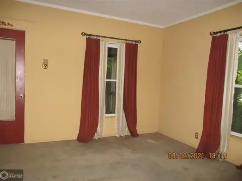 603 W Maple St, Centerville, IA 52544 photo 12