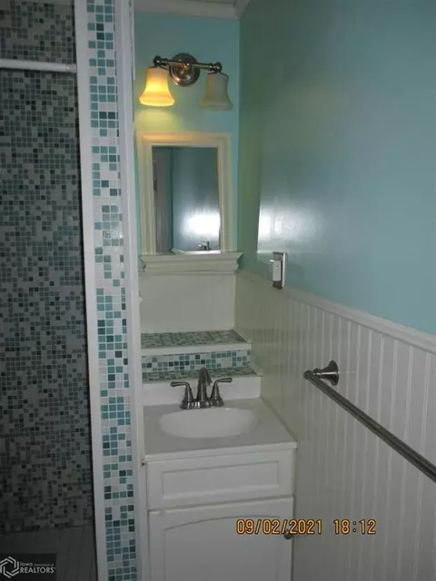 603 W Maple St, Centerville, IA 52544 photo 9