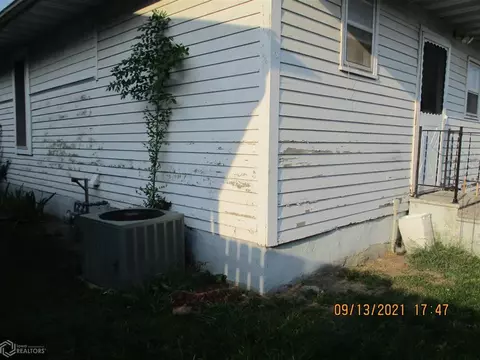 524 E Walsh St, Centerville, IA 52544 photo 19