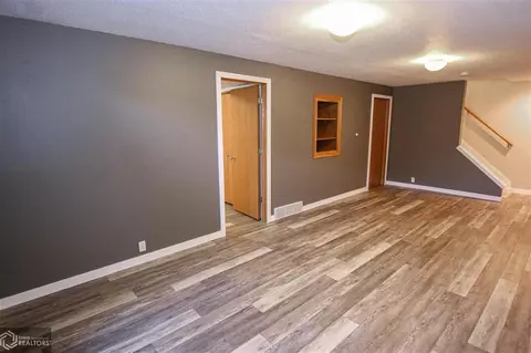 1319 Nebraska Ave, Ames, IA 50014 photo 23
